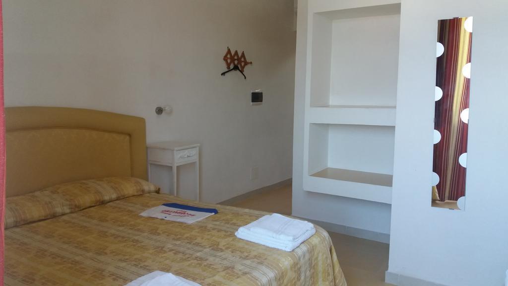 Villa Adele Ponza Cameră foto